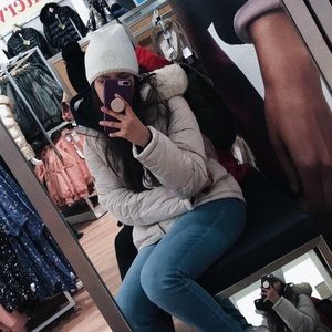 Meet your Posher, Gabby